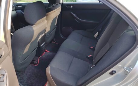 Toyota Avensis III рестайлинг, 2006 год, 600 000 рублей, 10 фотография