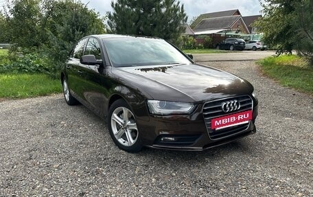 Audi A4, 2013 год, 1 340 000 рублей, 7 фотография