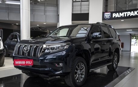 Toyota Land Cruiser Prado 150 рестайлинг 2, 2018 год, 5 950 000 рублей, 2 фотография