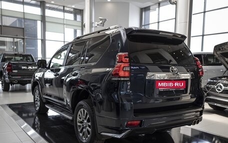 Toyota Land Cruiser Prado 150 рестайлинг 2, 2018 год, 5 950 000 рублей, 9 фотография