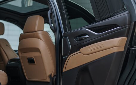 Cadillac Escalade V, 2021 год, 10 800 000 рублей, 35 фотография