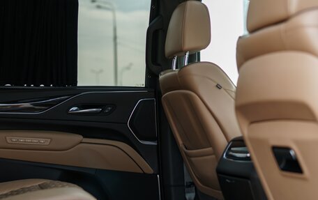 Cadillac Escalade V, 2021 год, 10 800 000 рублей, 34 фотография