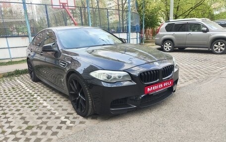 BMW 5 серия, 2012 год, 1 980 000 рублей, 3 фотография