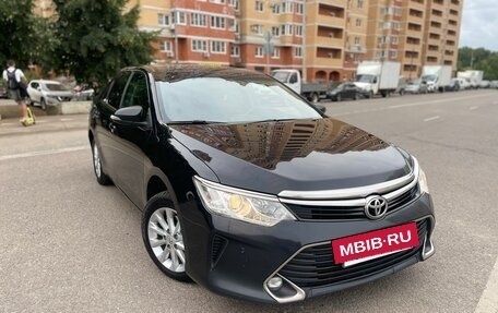 Toyota Camry, 2017 год, 1 440 000 рублей, 2 фотография