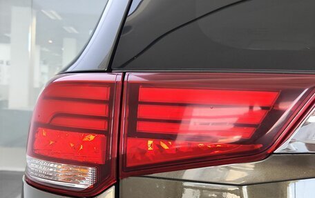 Mitsubishi Outlander III рестайлинг 3, 2019 год, 1 800 000 рублей, 12 фотография