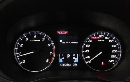 Mitsubishi Outlander III рестайлинг 3, 2019 год, 1 800 000 рублей, 16 фотография