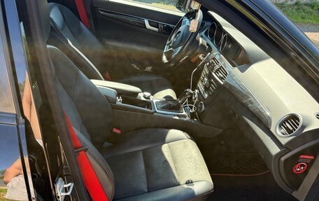 Mercedes-Benz C-Класс, 2012 год, 1 400 000 рублей, 5 фотография