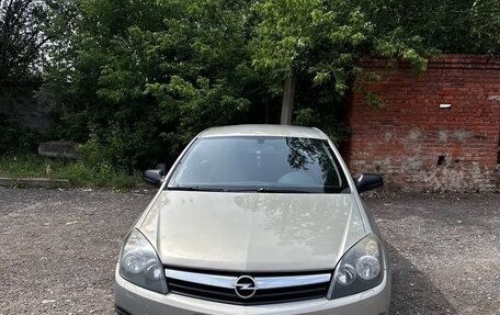 Opel Astra H, 2006 год, 600 000 рублей, 1 фотография