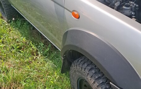 Nissan NP300, 2010 год, 650 000 рублей, 4 фотография