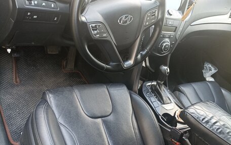 Hyundai Santa Fe III рестайлинг, 2012 год, 2 350 000 рублей, 5 фотография