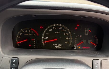 Honda Odyssey II, 2002 год, 760 000 рублей, 23 фотография