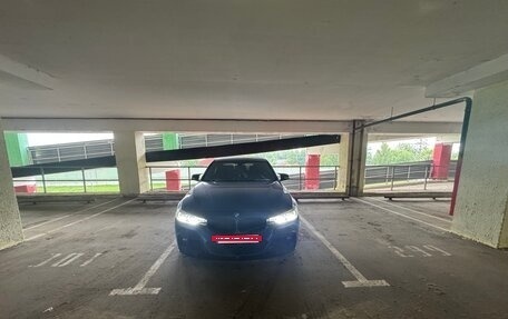 BMW 3 серия, 2018 год, 3 100 000 рублей, 2 фотография