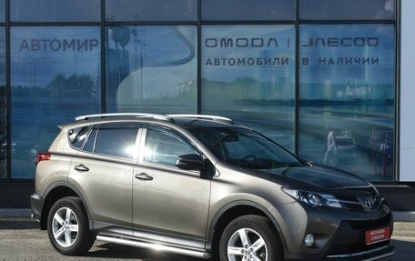 Toyota RAV4, 2014 год, 1 997 000 рублей, 3 фотография