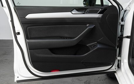 Volkswagen Passat B8 рестайлинг, 2016 год, 1 795 000 рублей, 11 фотография