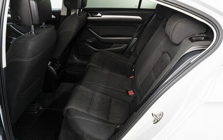 Volkswagen Passat B8 рестайлинг, 2016 год, 1 795 000 рублей, 15 фотография