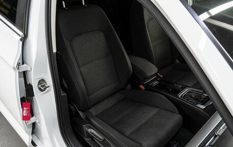 Volkswagen Passat B8 рестайлинг, 2016 год, 1 795 000 рублей, 17 фотография