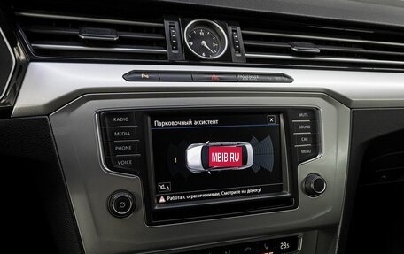 Volkswagen Passat B8 рестайлинг, 2016 год, 1 795 000 рублей, 21 фотография
