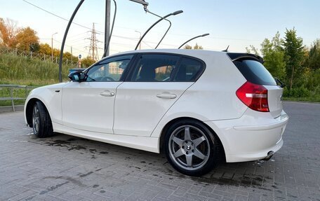 BMW 1 серия, 2008 год, 900 000 рублей, 9 фотография