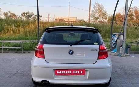 BMW 1 серия, 2008 год, 900 000 рублей, 4 фотография