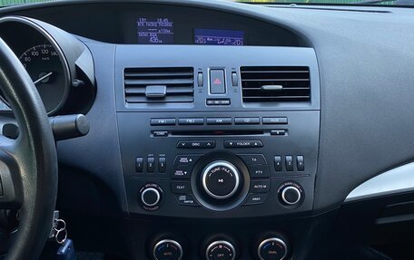 Mazda 3, 2011 год, 875 000 рублей, 11 фотография
