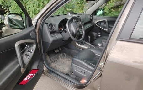 Toyota RAV4, 2011 год, 1 400 000 рублей, 6 фотография