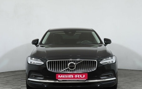 Volvo S90 II рестайлинг, 2021 год, 3 660 000 рублей, 3 фотография