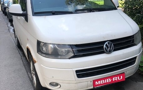 Volkswagen Multivan T5, 2010 год, 2 000 000 рублей, 1 фотография