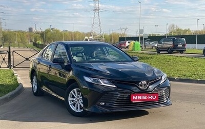 Toyota Camry, 2019 год, 3 300 000 рублей, 1 фотография