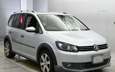 Volkswagen Touran III, 2013 год, 690 000 рублей, 1 фотография