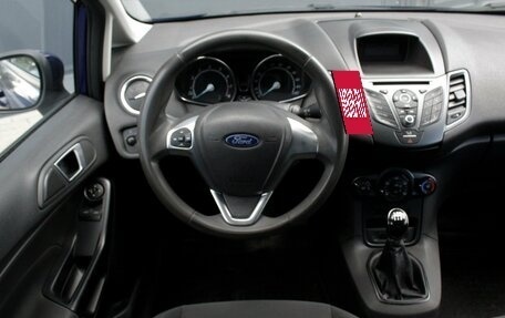 Ford Fiesta, 2016 год, 890 000 рублей, 8 фотография