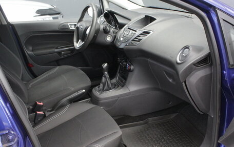 Ford Fiesta, 2016 год, 890 000 рублей, 17 фотография