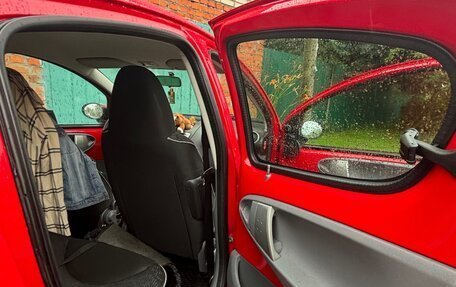 Peugeot 107 I рестайлинг, 2009 год, 550 000 рублей, 6 фотография