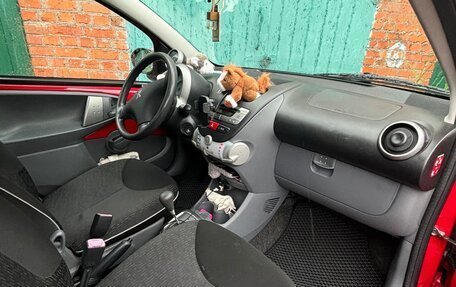 Peugeot 107 I рестайлинг, 2009 год, 550 000 рублей, 7 фотография