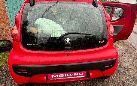 Peugeot 107 I рестайлинг, 2009 год, 550 000 рублей, 5 фотография