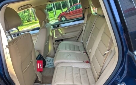 Volkswagen Touareg III, 2004 год, 950 000 рублей, 10 фотография