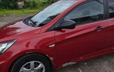 Hyundai Solaris II рестайлинг, 2012 год, 650 000 рублей, 7 фотография