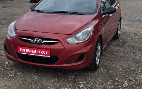 Hyundai Solaris II рестайлинг, 2012 год, 650 000 рублей, 6 фотография