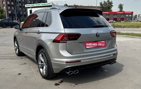 Volkswagen Tiguan II, 2020 год, 3 150 000 рублей, 3 фотография