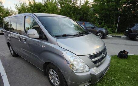 Hyundai Grand Starex Grand Starex I рестайлинг 2, 2012 год, 1 800 000 рублей, 18 фотография