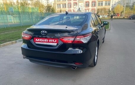 Toyota Camry, 2019 год, 3 300 000 рублей, 3 фотография