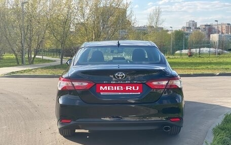 Toyota Camry, 2019 год, 3 300 000 рублей, 13 фотография