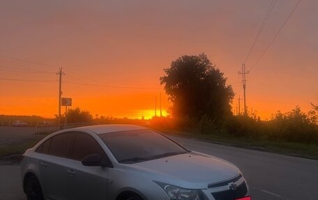 Chevrolet Cruze II, 2010 год, 480 000 рублей, 9 фотография