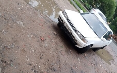 Toyota Carina, 1989 год, 100 000 рублей, 4 фотография