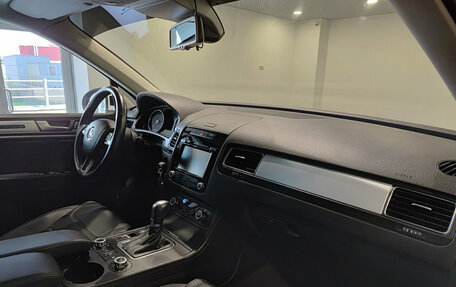 Volkswagen Touareg III, 2014 год, 2 573 000 рублей, 13 фотография