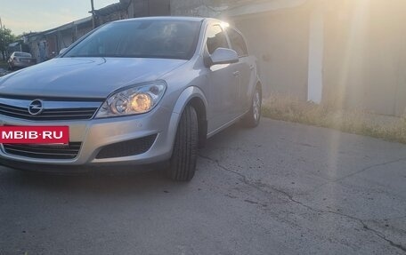 Opel Astra H, 2012 год, 800 000 рублей, 2 фотография