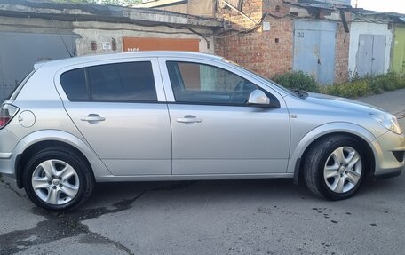 Opel Astra H, 2012 год, 800 000 рублей, 3 фотография
