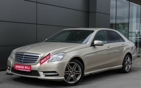 Mercedes-Benz E-Класс, 2012 год, 1 499 000 рублей, 1 фотография