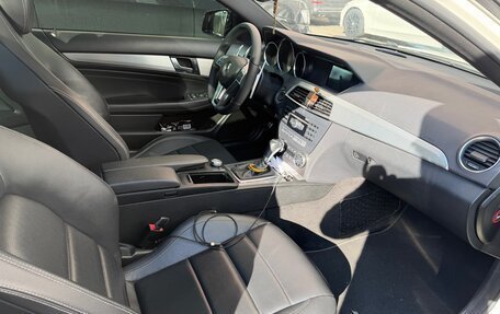 Mercedes-Benz C-Класс, 2012 год, 2 300 000 рублей, 3 фотография