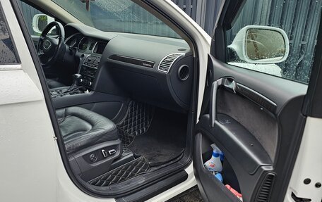 Audi Q7, 2011 год, 1 250 000 рублей, 16 фотография