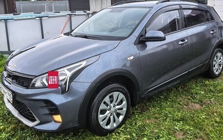 KIA Rio IV, 2021 год, 1 560 000 рублей, 2 фотография